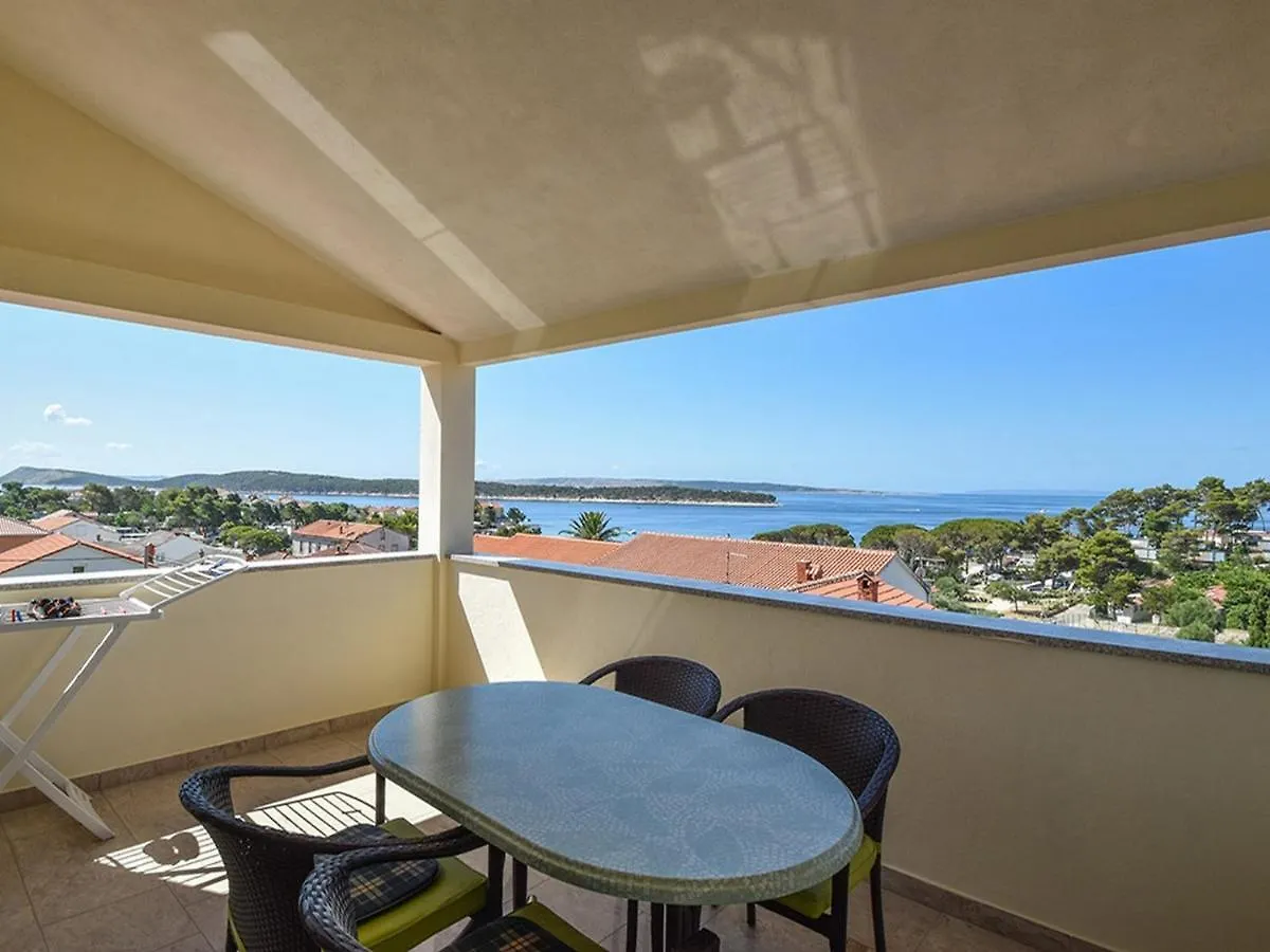 Guest house Apartments Jaklin Banjol