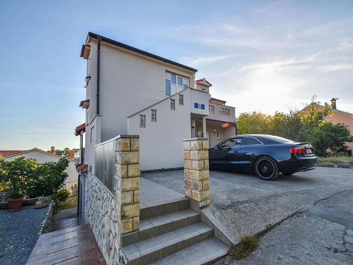 Apartments Jaklin Banjol